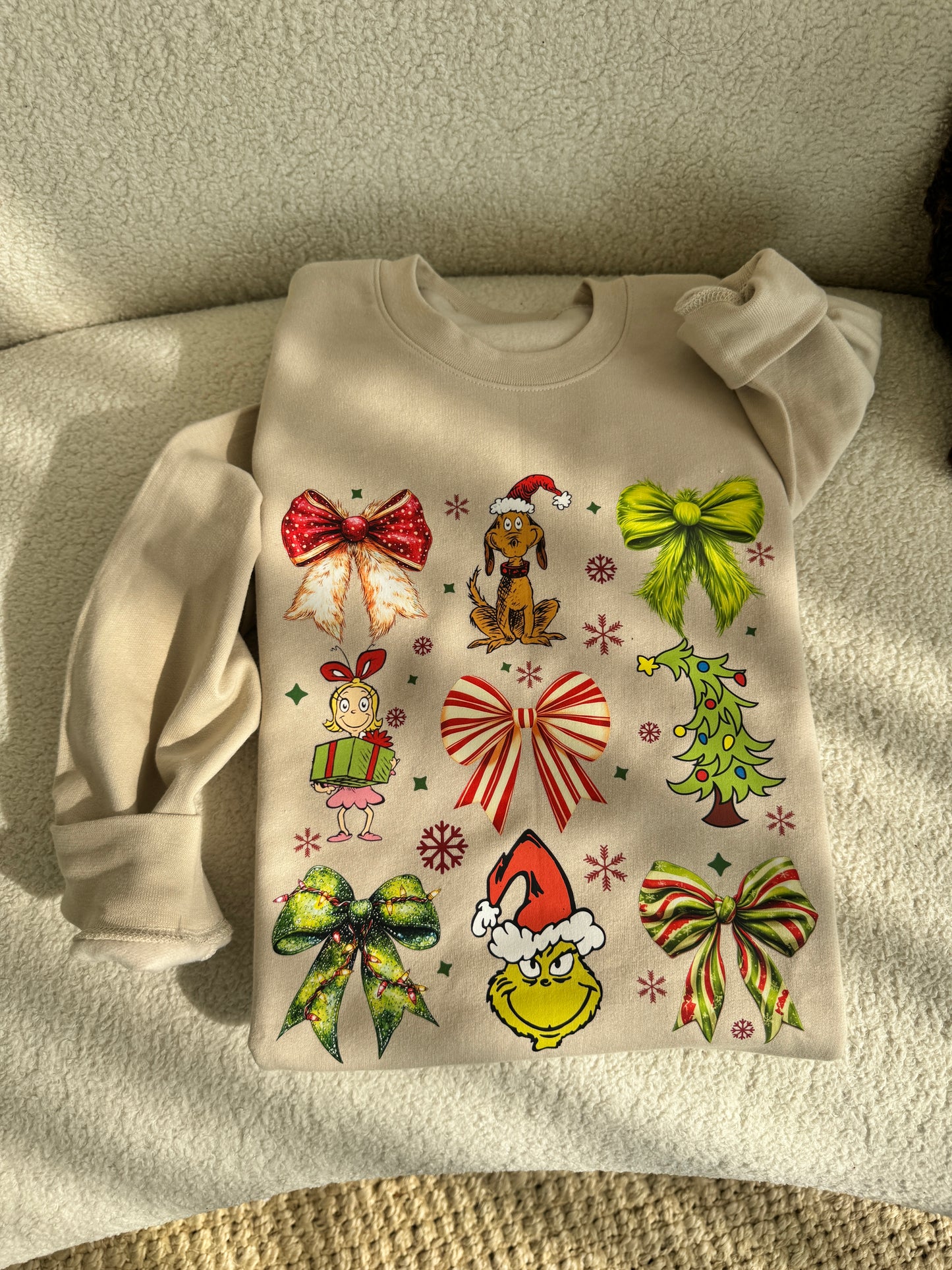 Grinchmas cutesy bows crewneck