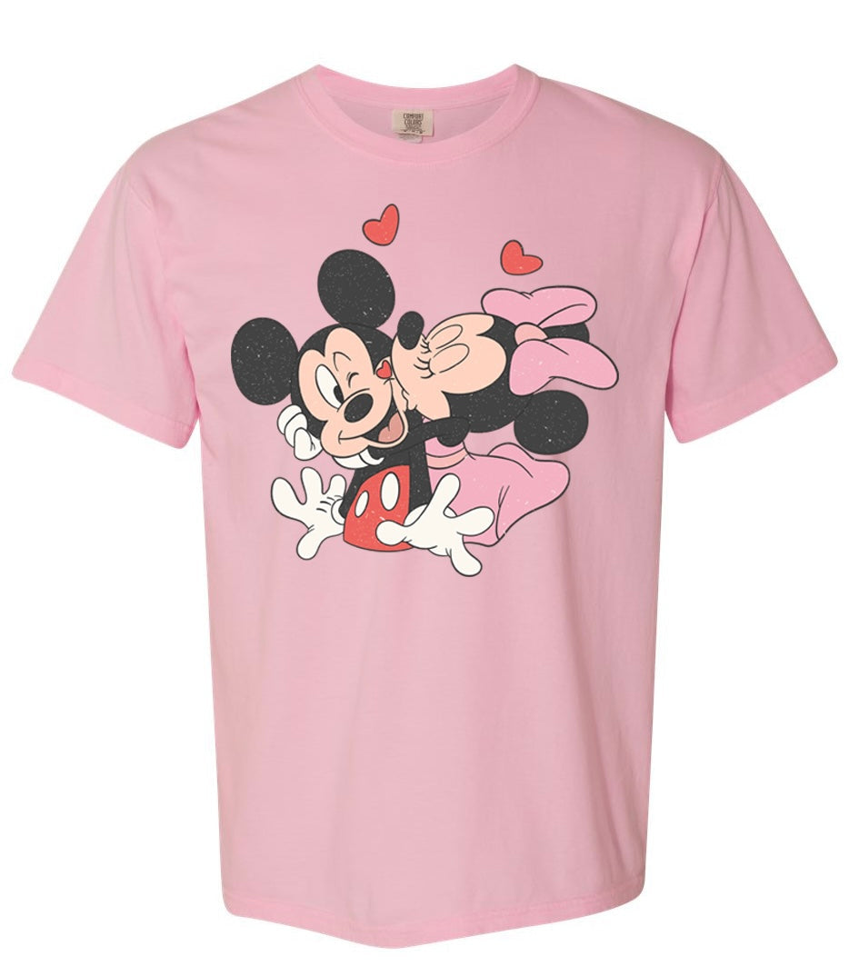 Mickey & Minnie kisses