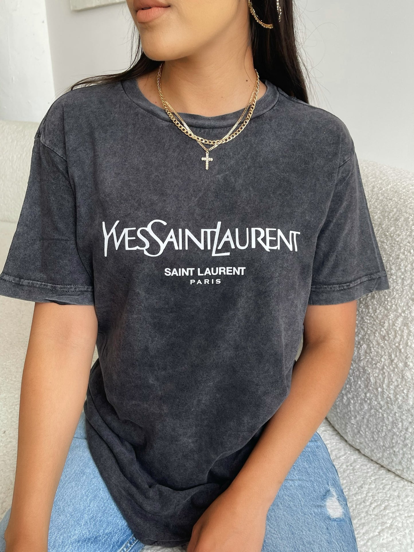 Saint tee- Black acid wash