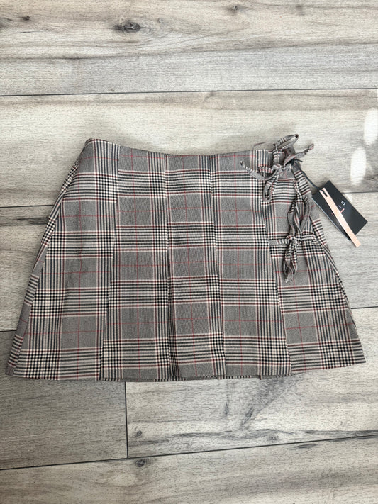 Neutral Plaid skirt (shorts attached)