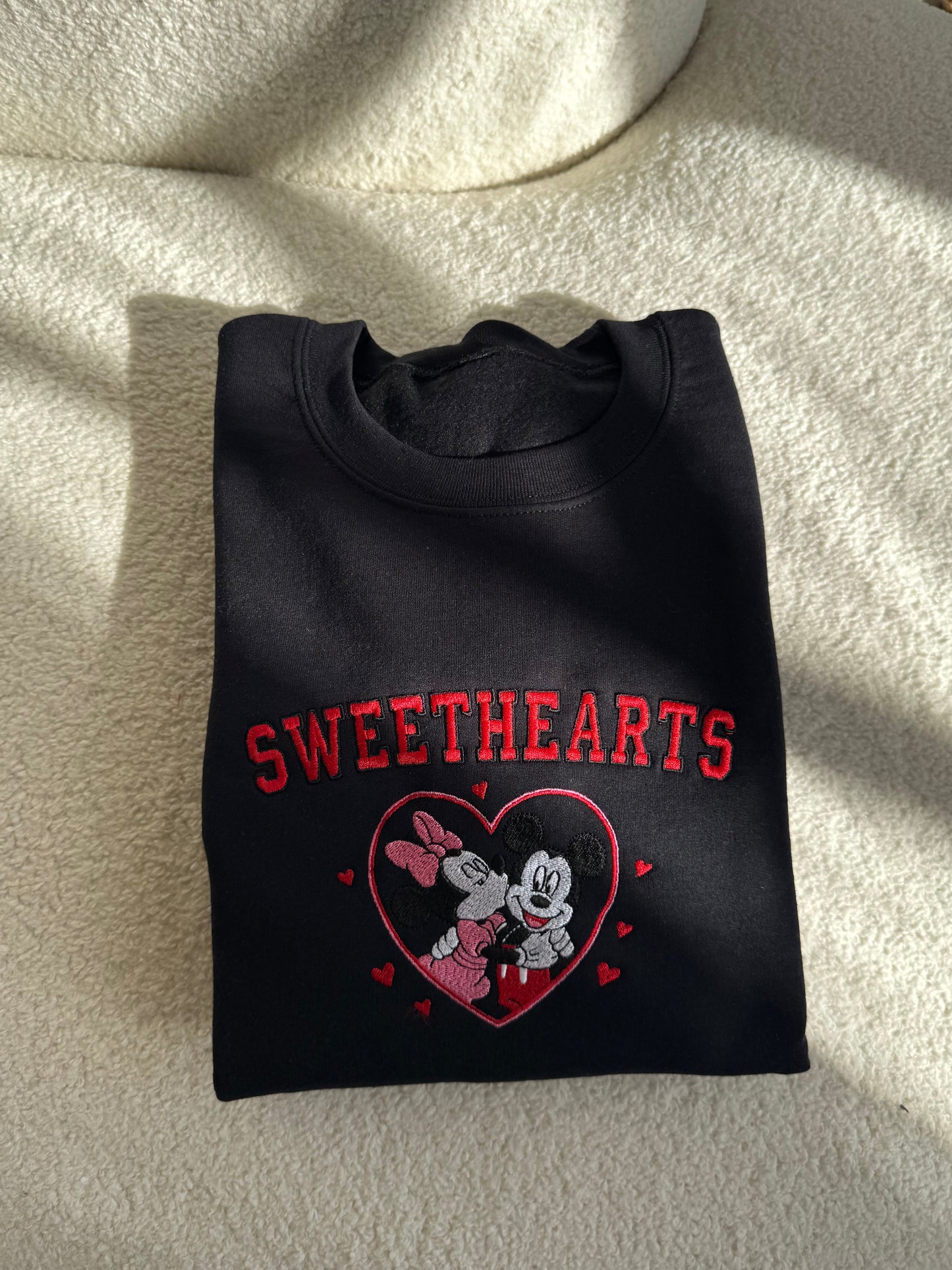Sweethearts Mick & Min embroidered crewneck BLACK
