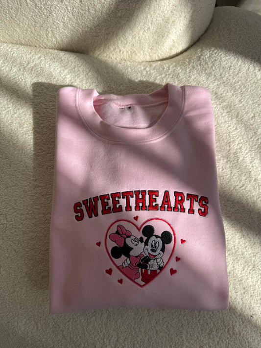Sweethearts Mick & Min embroidered crewneck PINK