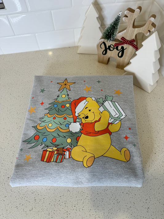 Pooh Christmas Present (3 Colors)